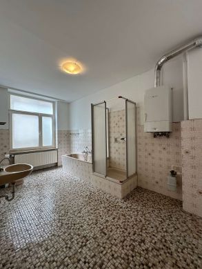Vermietet mit großem Balkon, 30167 Hannover, Etagenwohnung