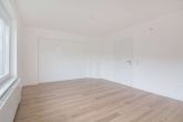Schlafzimmer-EG - Schönes EFH mit großem Grundstück, EBK, Garage, uvm
