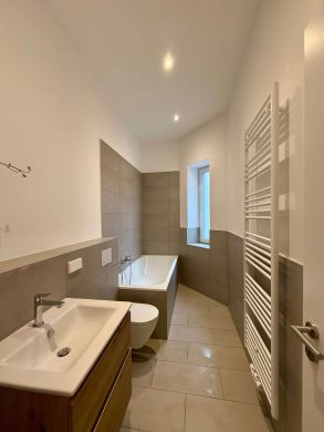 Bad Beispiel - Kernsanierte Eigentumswohnung in top-Lage