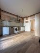 Küche - Geräumige 3-Zimmer-Wohnung mit Garten