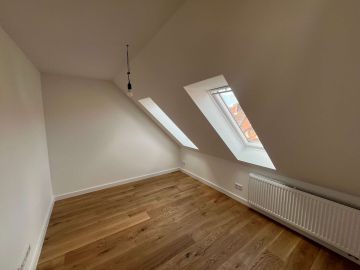 Zimmer Maisonettebereich - Koffer packen und einziehen!