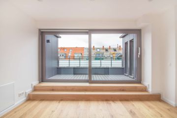 BEISPIEL: Blick Balkon - Ausbaufähiges Penthouse-Dachgeschoss mit viel Potenzial – 165 m² Wohnfläche, flexibel nutzbar