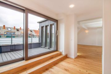 BEISPIEL: Terrasse Innen - Ausbaufähiges Penthouse-Dachgeschoss mit viel Potenzial – 165 m² Wohnfläche, flexibel nutzbar