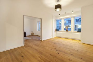 Altbau-Wohntraum mit 2 Balkonen, 30163 Hannover, Etagenwohnung