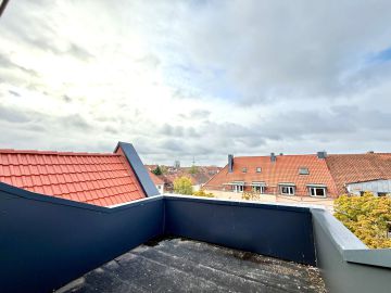 Großzügige DG Maisonette mit Dachterrasse, 30163 Hannover, Dachgeschosswohnung