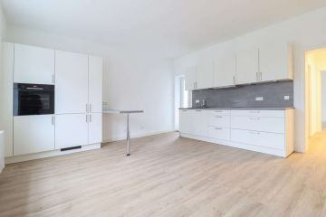 Sanierungsbeispiel Wohnküche - Wir sanieren Ihre Traumwohnung!