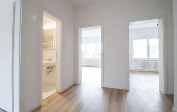 Flur - Moderne 3-Zimmer Wohnung