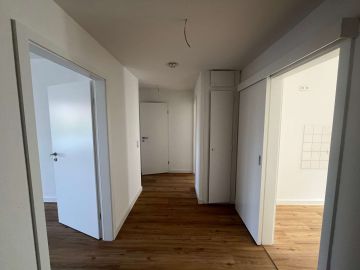 Flur - Hier ist alles neu!